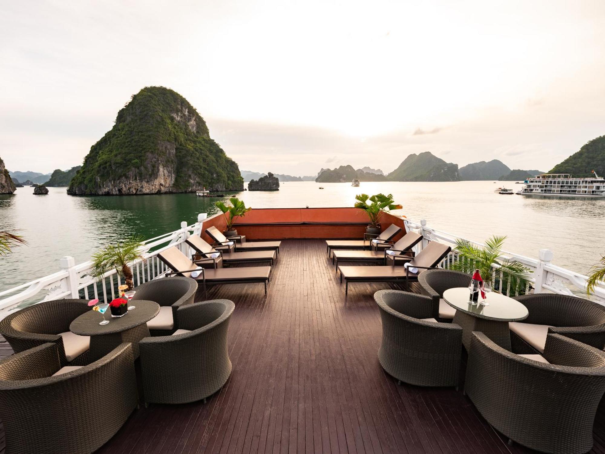Hera Boutique Cruise Ha Long Bay المظهر الخارجي الصورة
