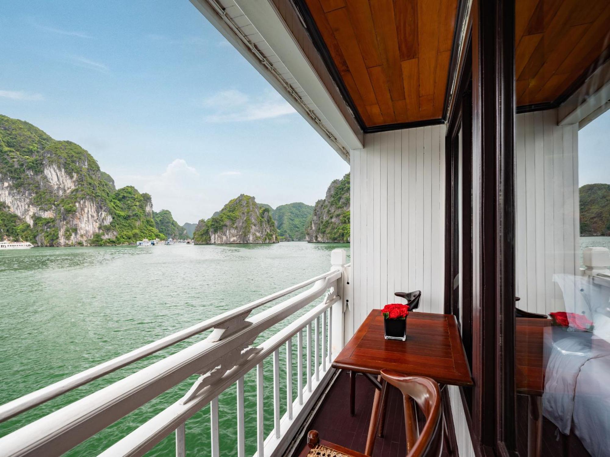 Hera Boutique Cruise Ha Long Bay المظهر الخارجي الصورة