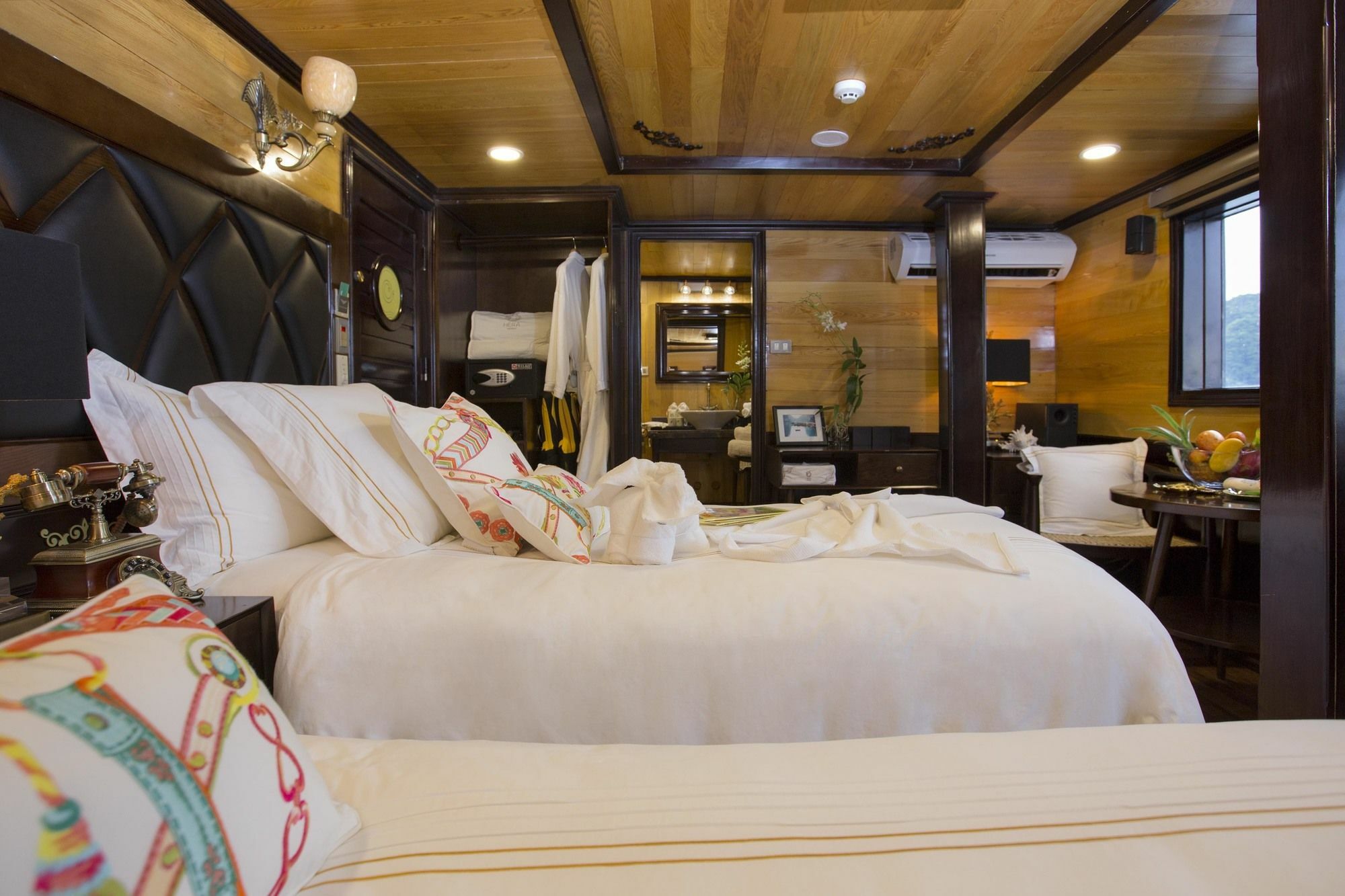 Hera Boutique Cruise Ha Long Bay المظهر الخارجي الصورة