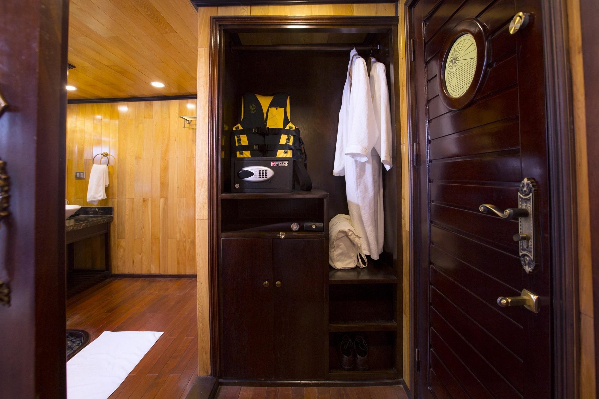 Hera Boutique Cruise Ha Long Bay المظهر الخارجي الصورة
